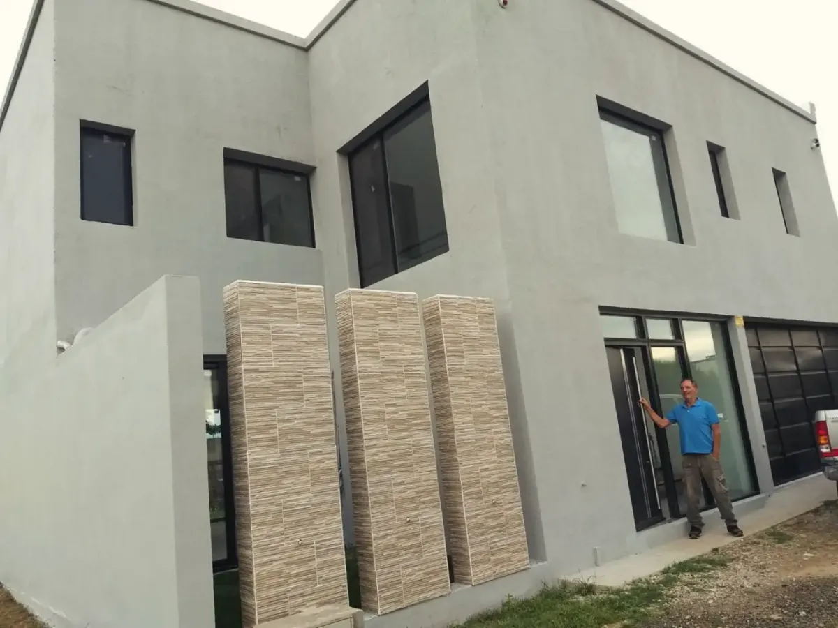La misma vivienda terminada por Tisera Construcciones