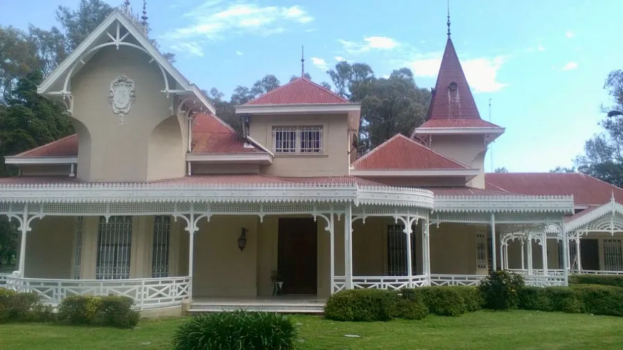 Restauración exterior de una casona