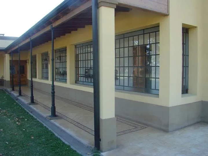 Galería exterior con nuevas aberturas